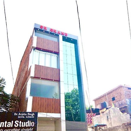 Hotel Sr Grand โคราฆปุระ ภายนอก รูปภาพ
